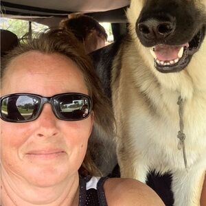 Meet your Posher, Nicky